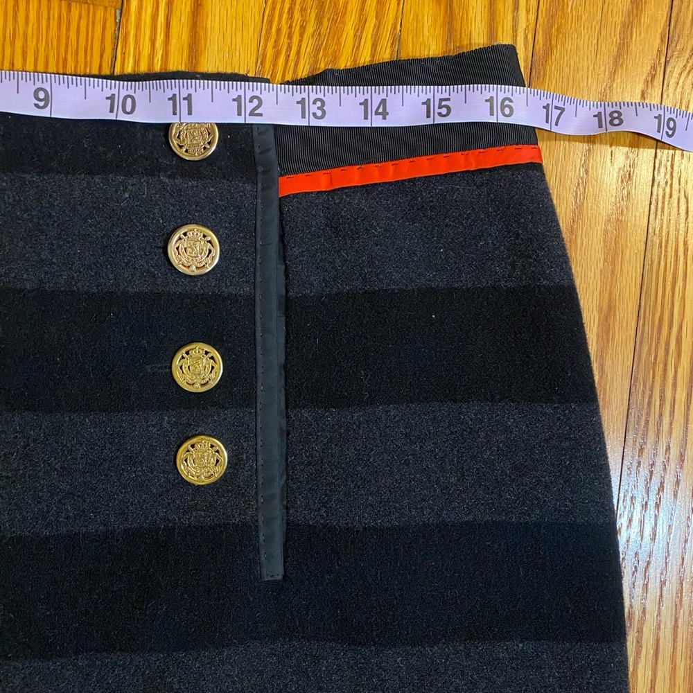 Per Se Black and Gray Wool Striped Skirt with Gold Buttons - Picture 6 of 9